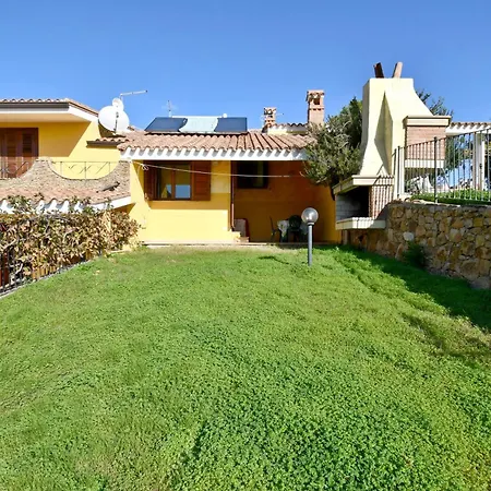 Aida - Al Mare Con Giardino E Vista Vakantiehuis
